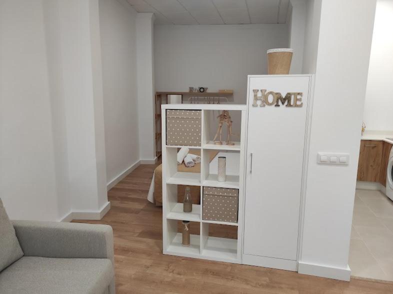 Apartamento Turistico Leo Baena Dış mekan fotoğraf