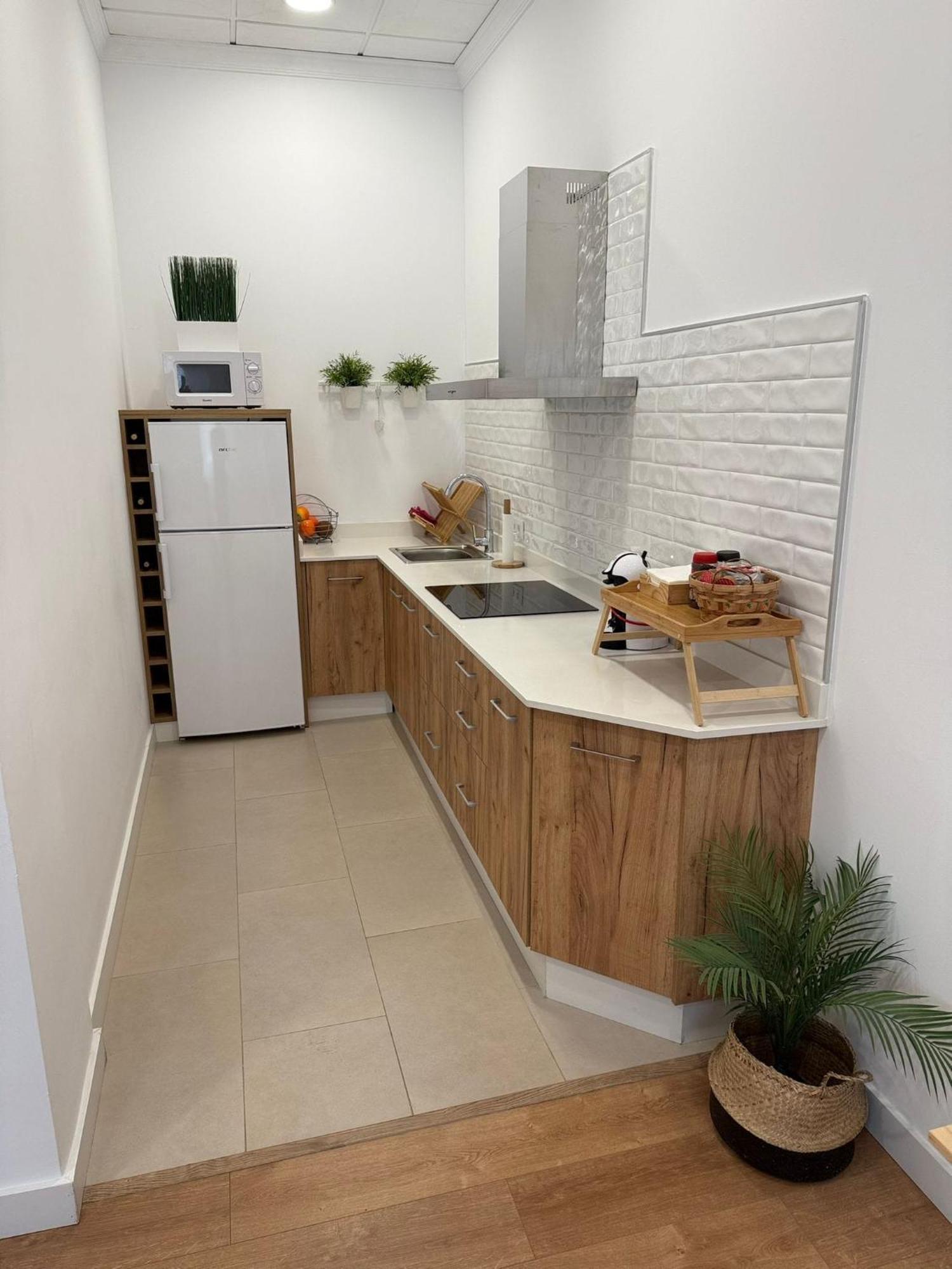 Apartamento Turistico Leo Baena Dış mekan fotoğraf